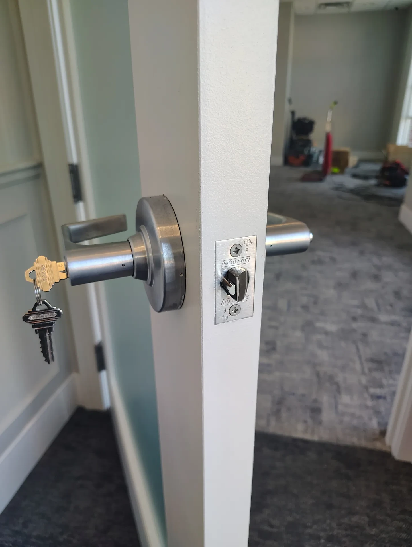 High Security Padlock and Deadbolt Service